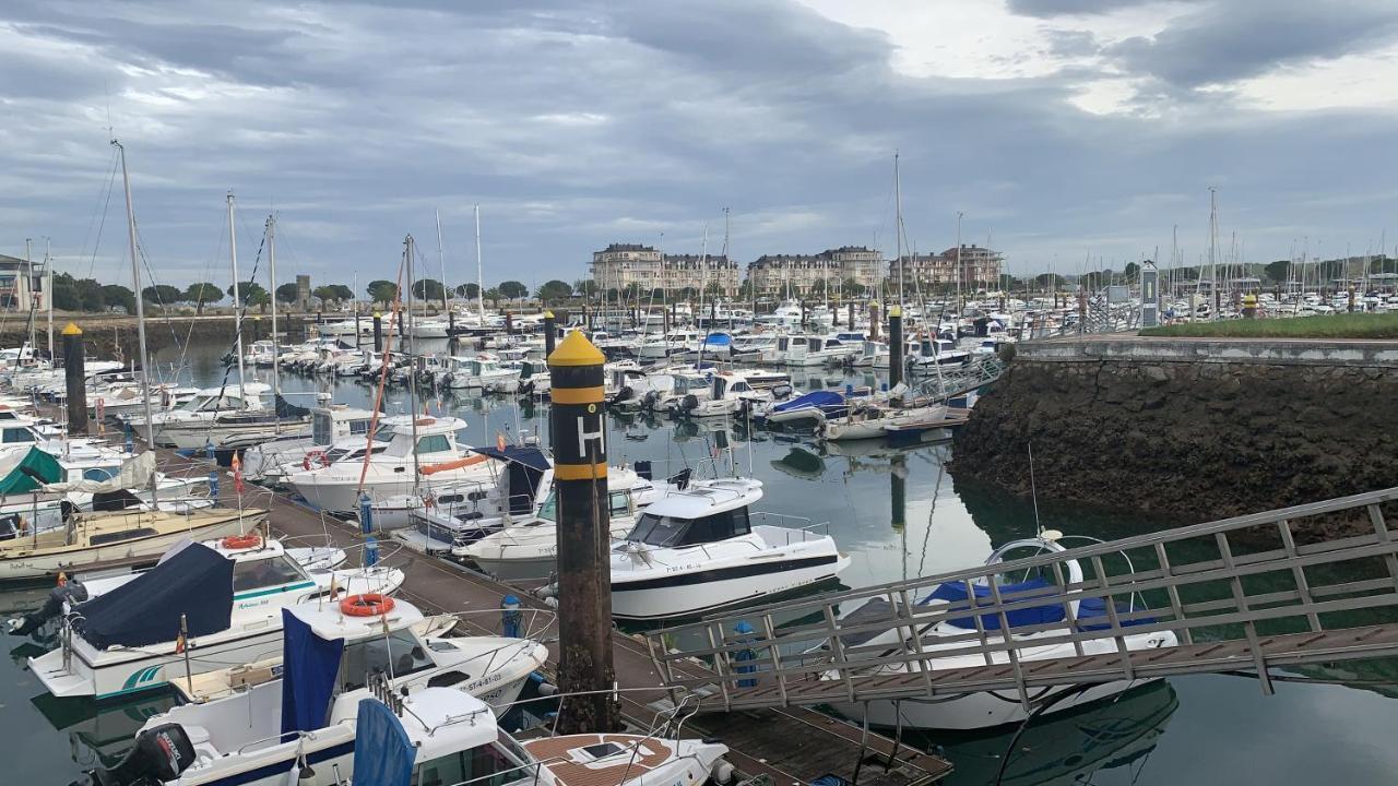 Apartamento Puerto Deportivo Marina De Santander Exterior photo